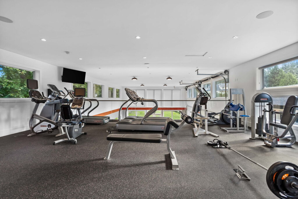 118-web-or-mls-118-print-Photo-118