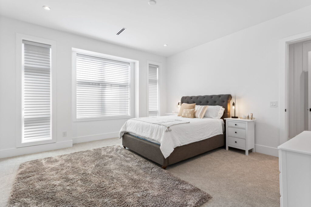 75-web-or-mls-75-print-Photo-75