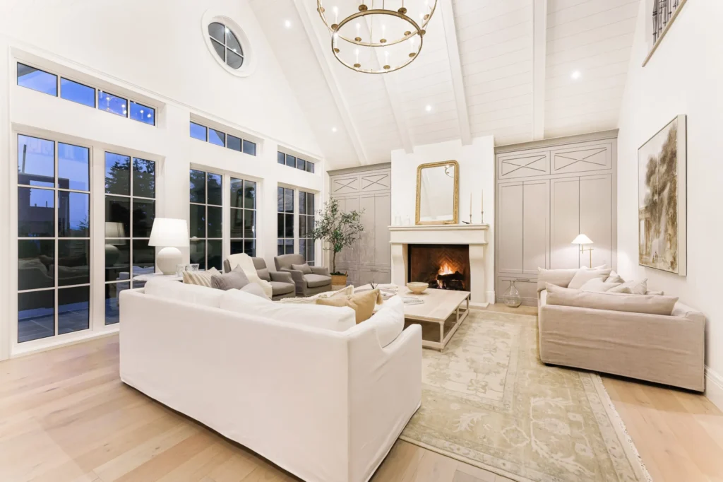 1559338Ave74of92-1-scaled