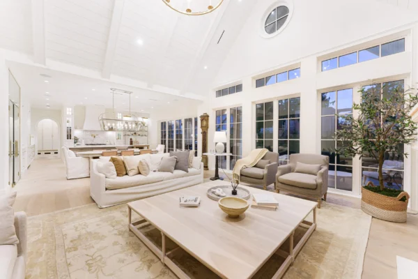 1559338Ave75of92-scaled